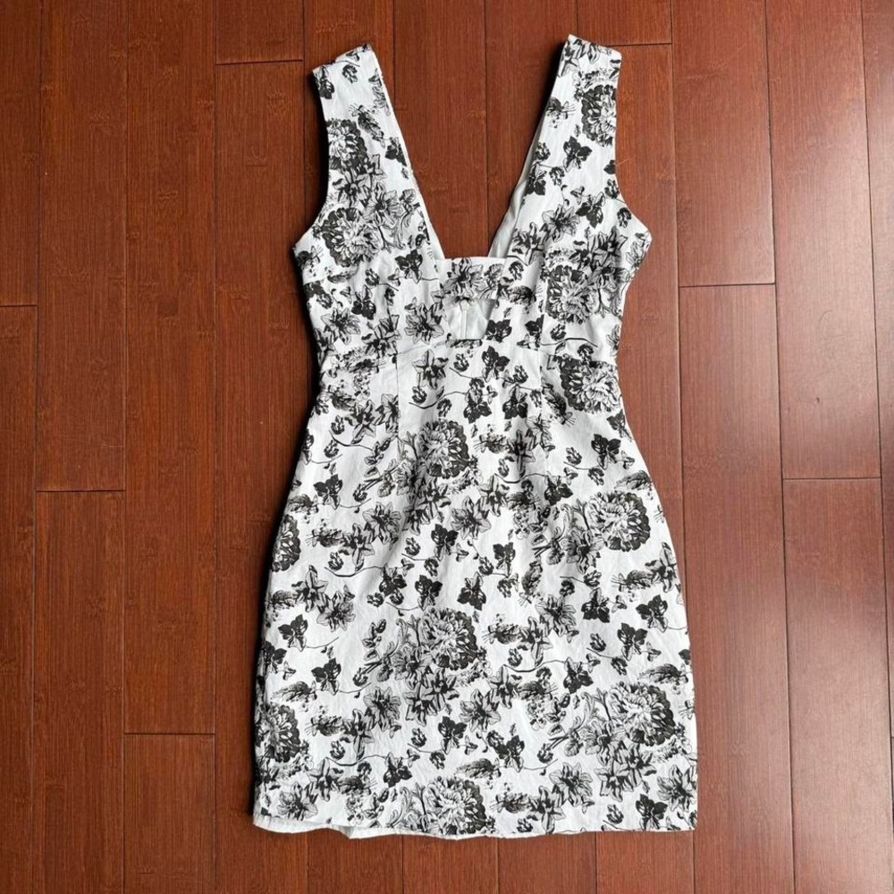 Floral Mini Dress‎ by Lucca